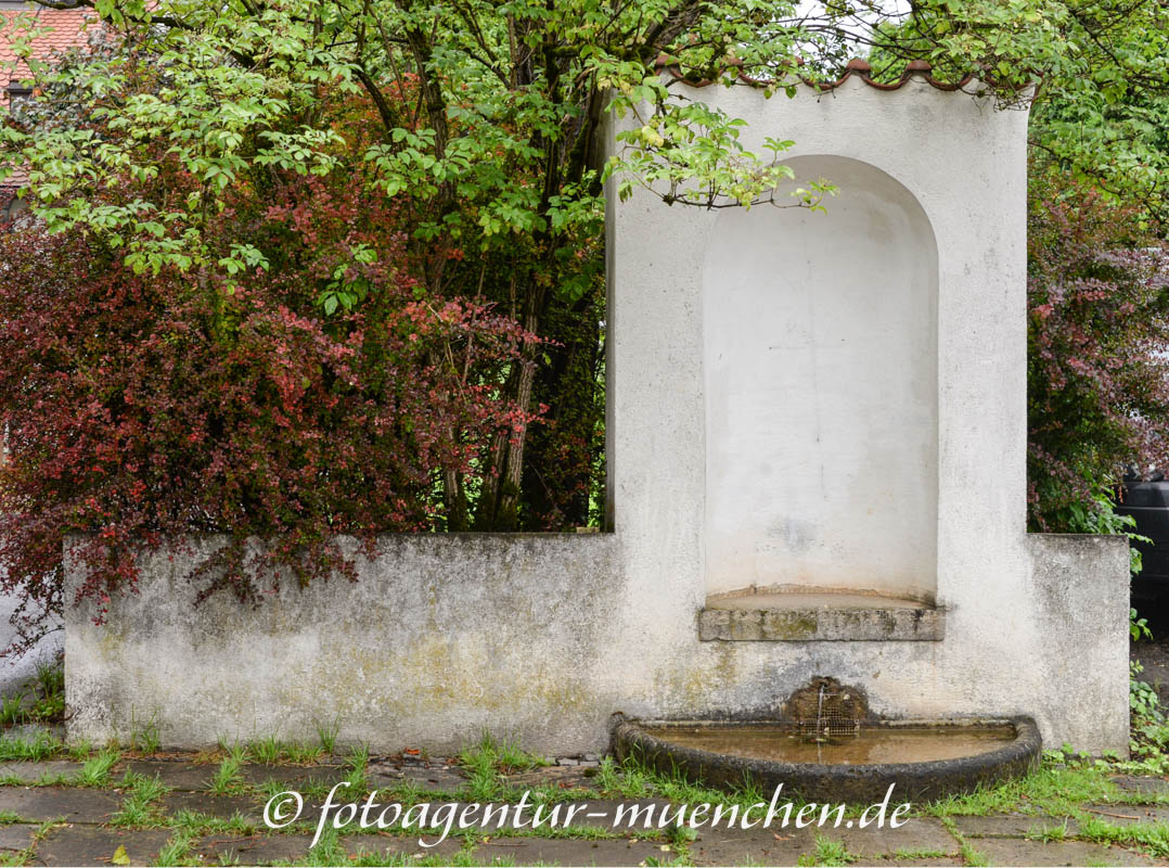 Wandbrunnen – Denkmal/Kunstwerk in München