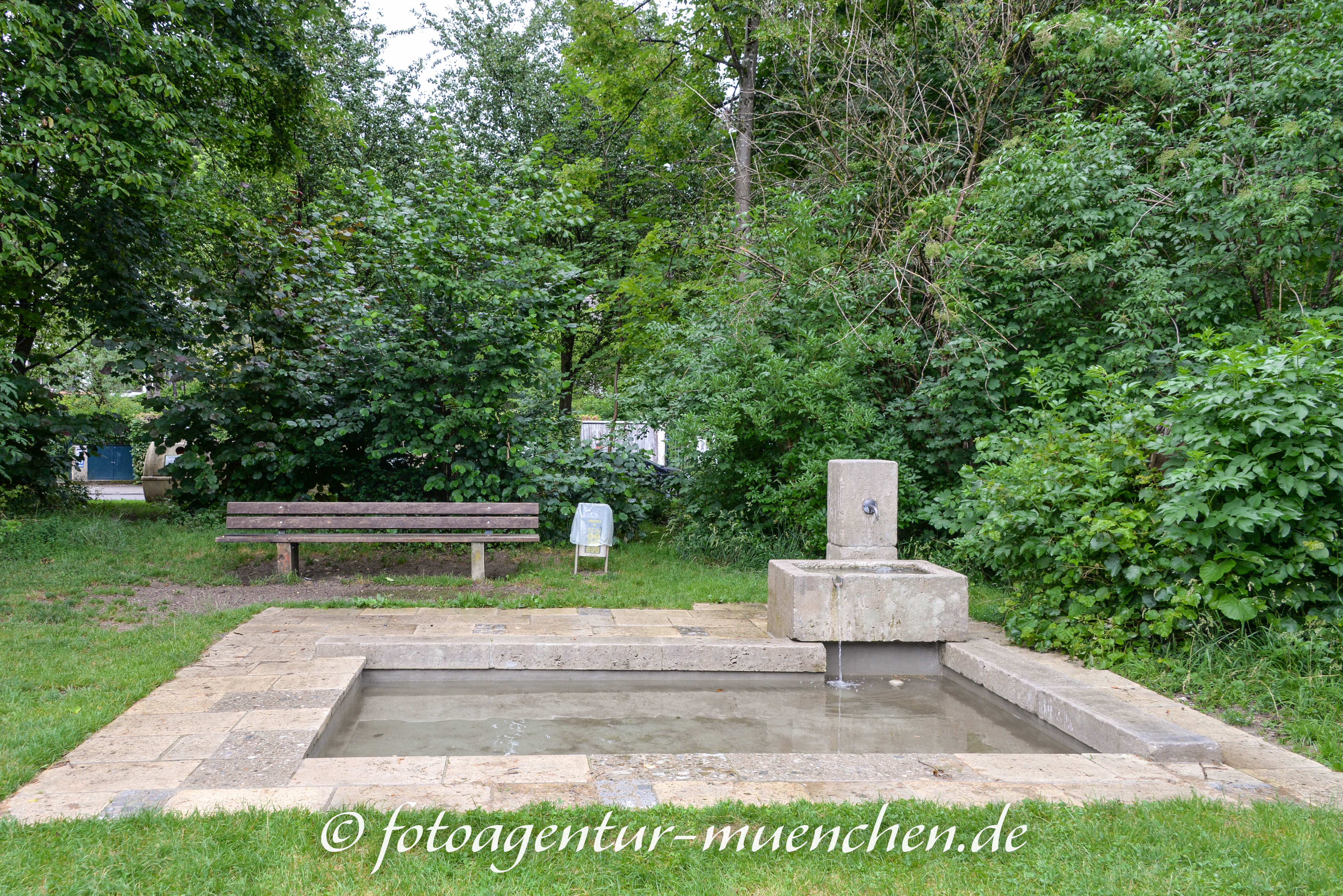 Zierbrunnen