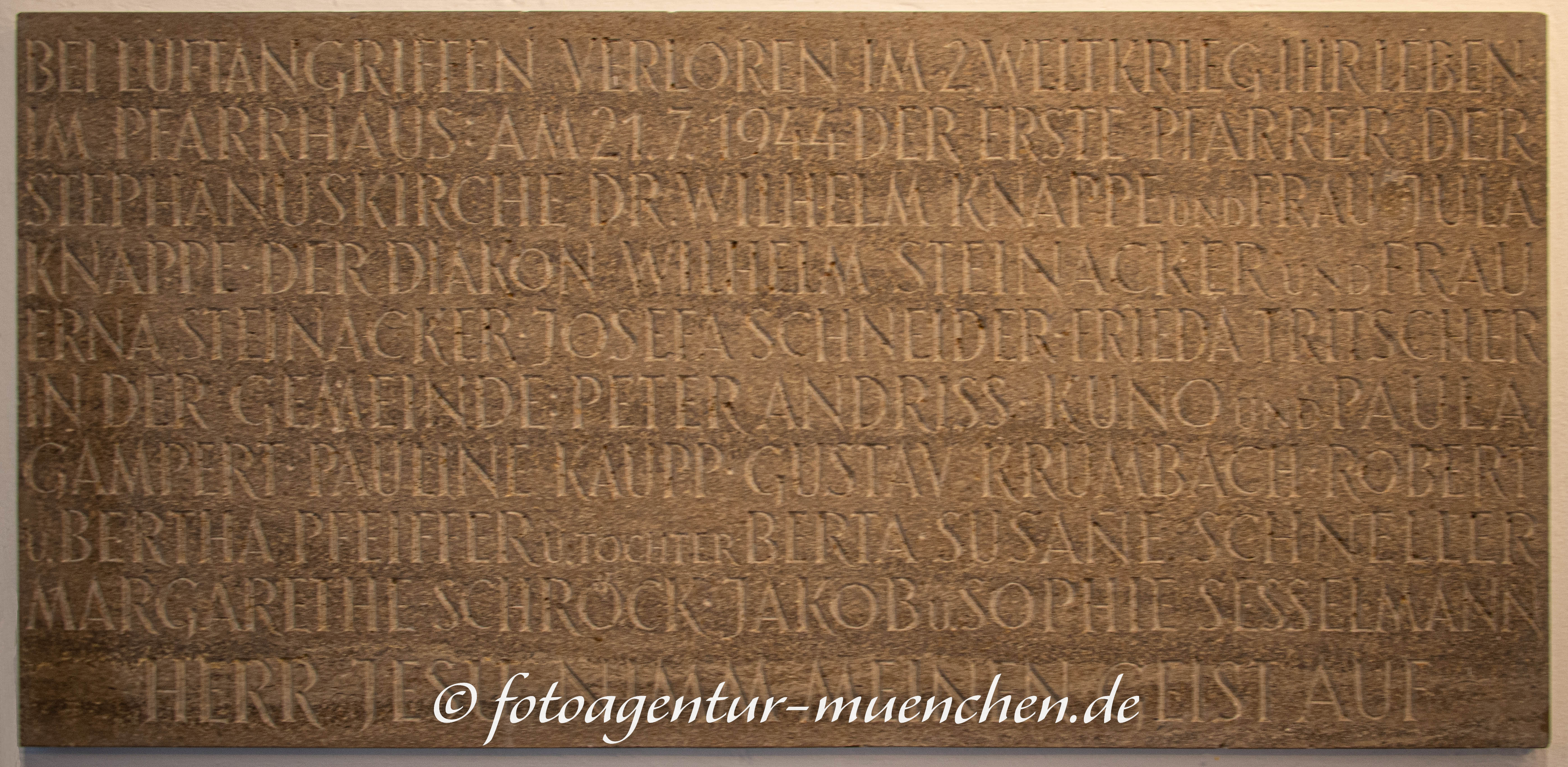 Gedenktafel für Luftkriegsopfer