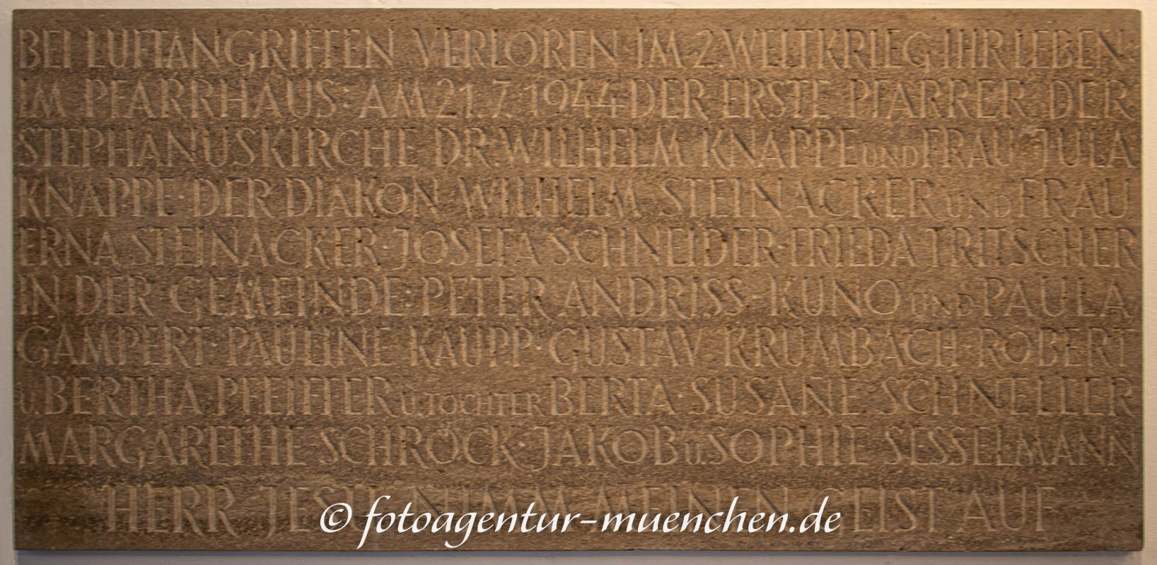 Luftkriegsopfer – Denkmal/Kunstwerk in München