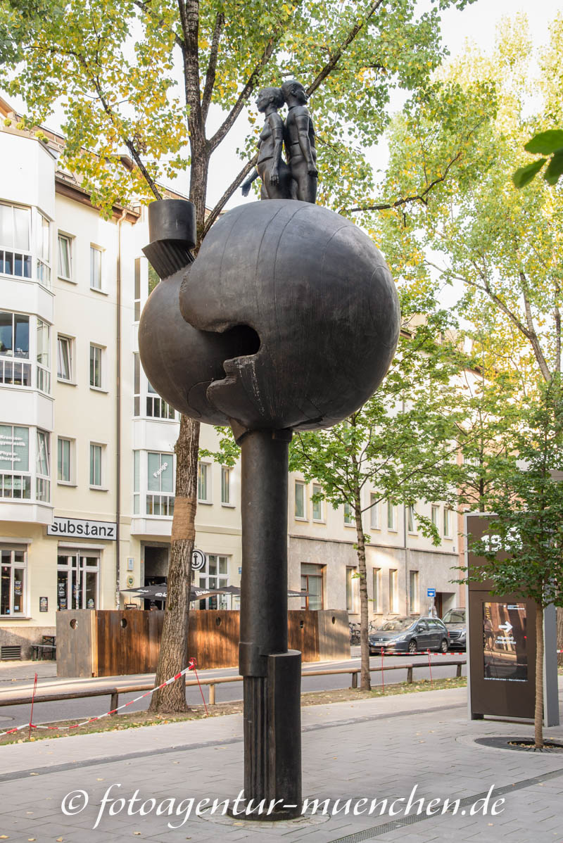 Baumzeichen 2 - Schwalbach Karl Jakob – Denkmal/Kunstwerk in München