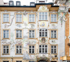 Denkmal: Asamhaus - Fassade