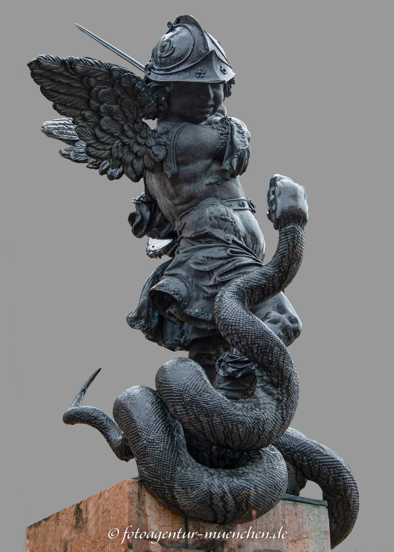 Mariensäule - Putti mit Schlange