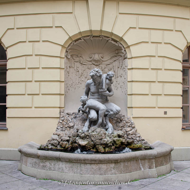 Faunbrunnen - Blum Alexander, Rank Josef, Fischer Carl – Denkmal/Kunstwerk in München