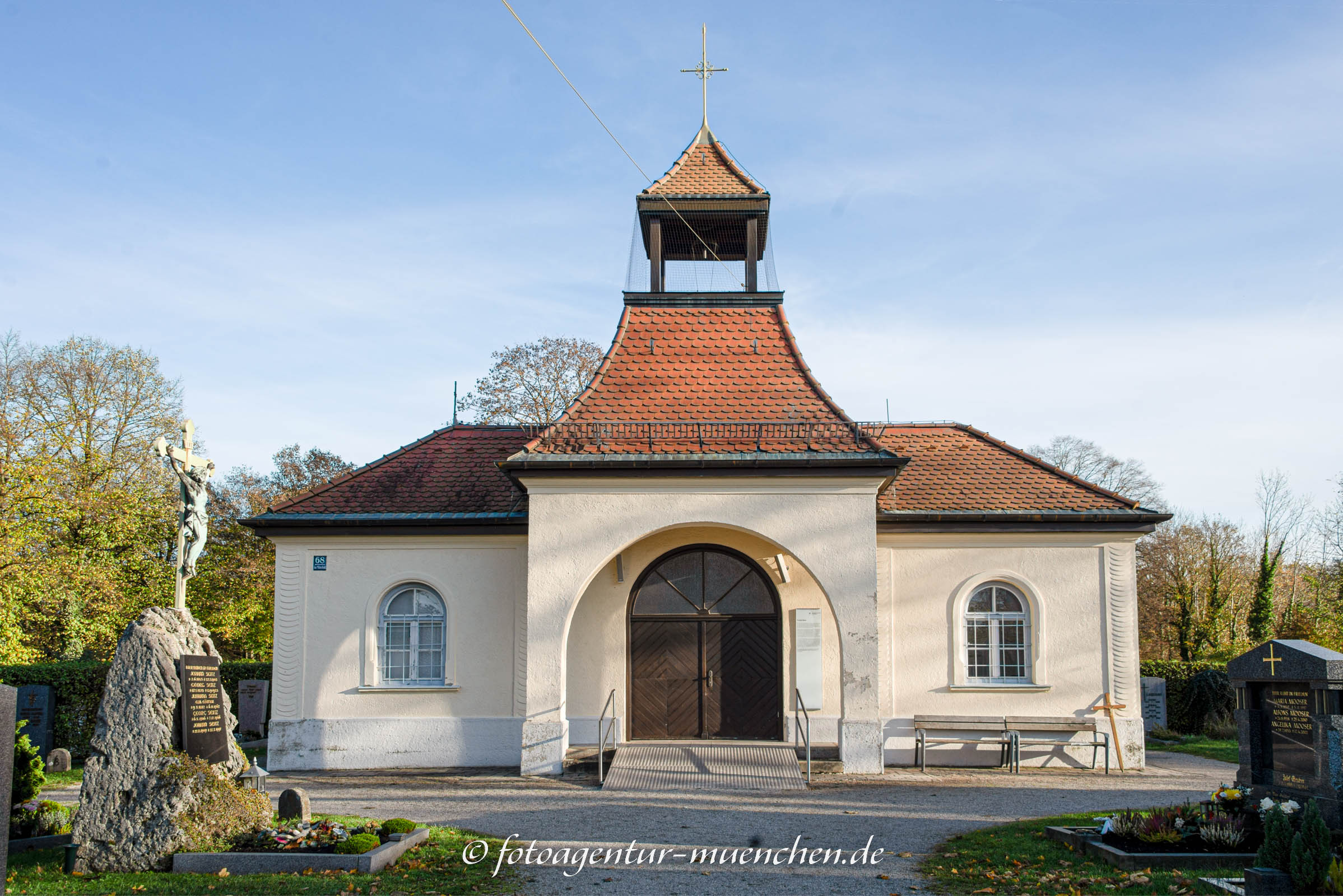 Riemer Friedhof - Aussegnungshalle