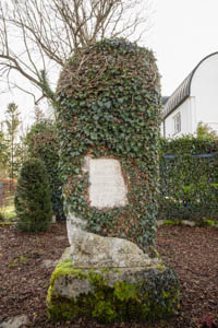 Kriegerdenkmal: Kriegerdenkmal