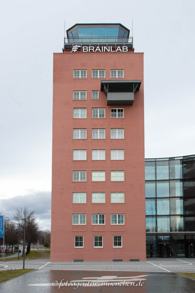 Tower vom alten Flughafen