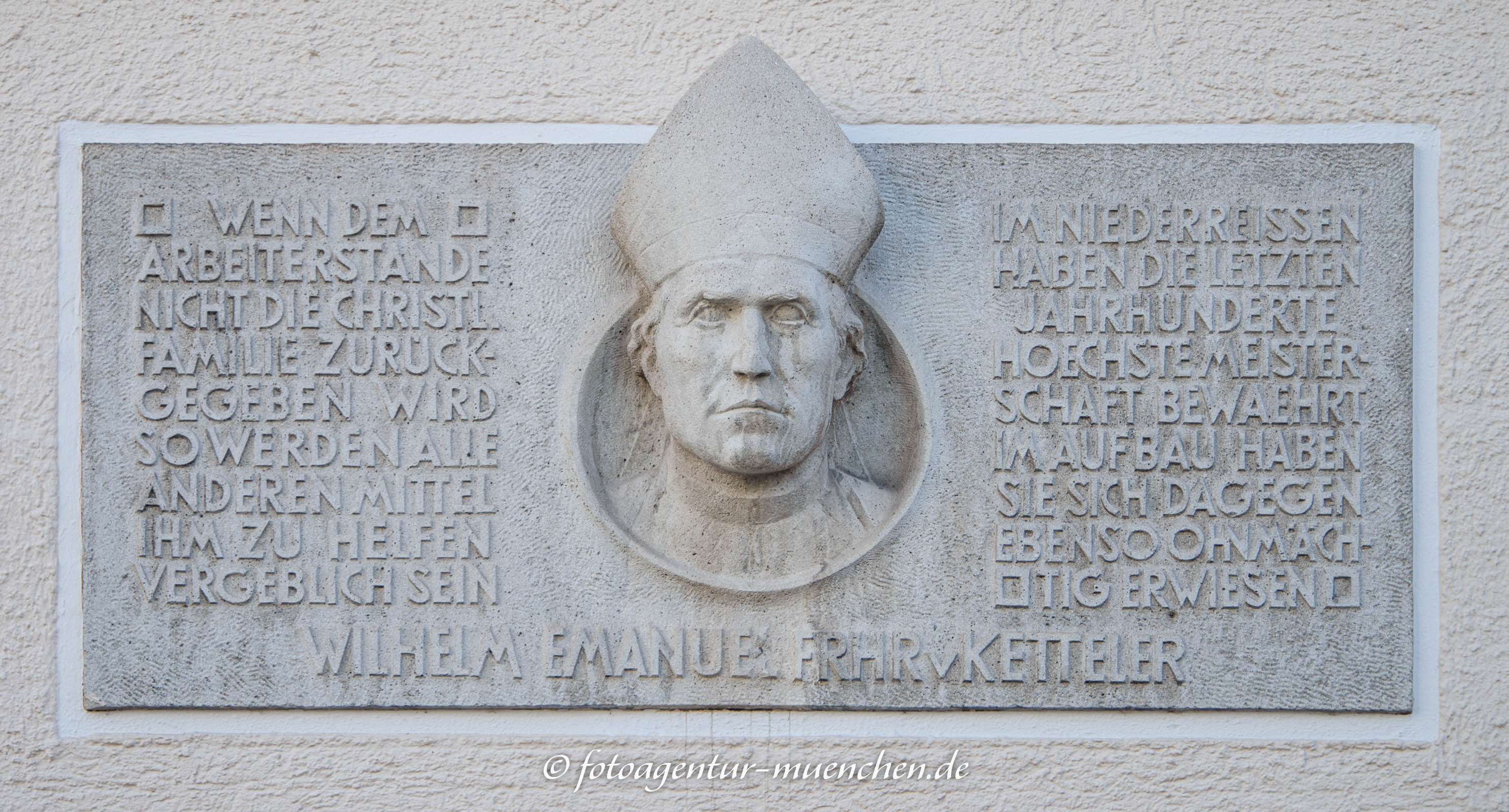 Denkmal für Bischof Kettler
