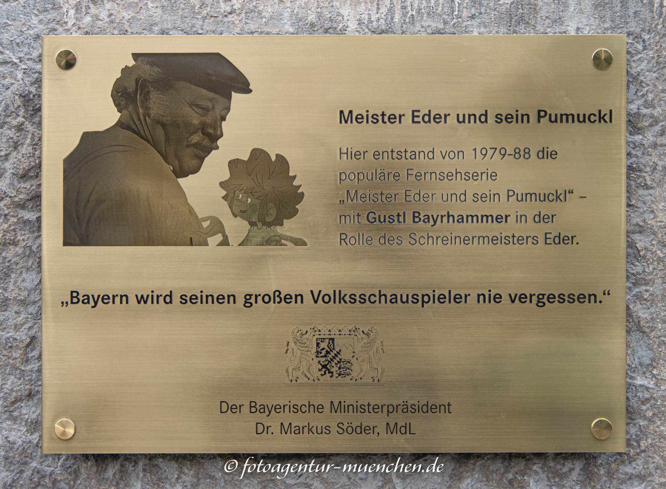 Gedenktafel - Gustl Bayrhammer