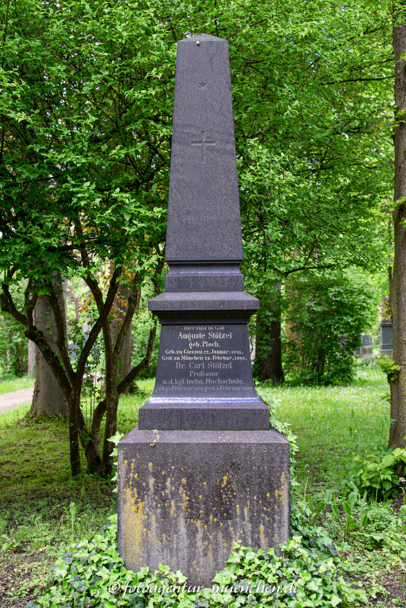 Karl Stölzel