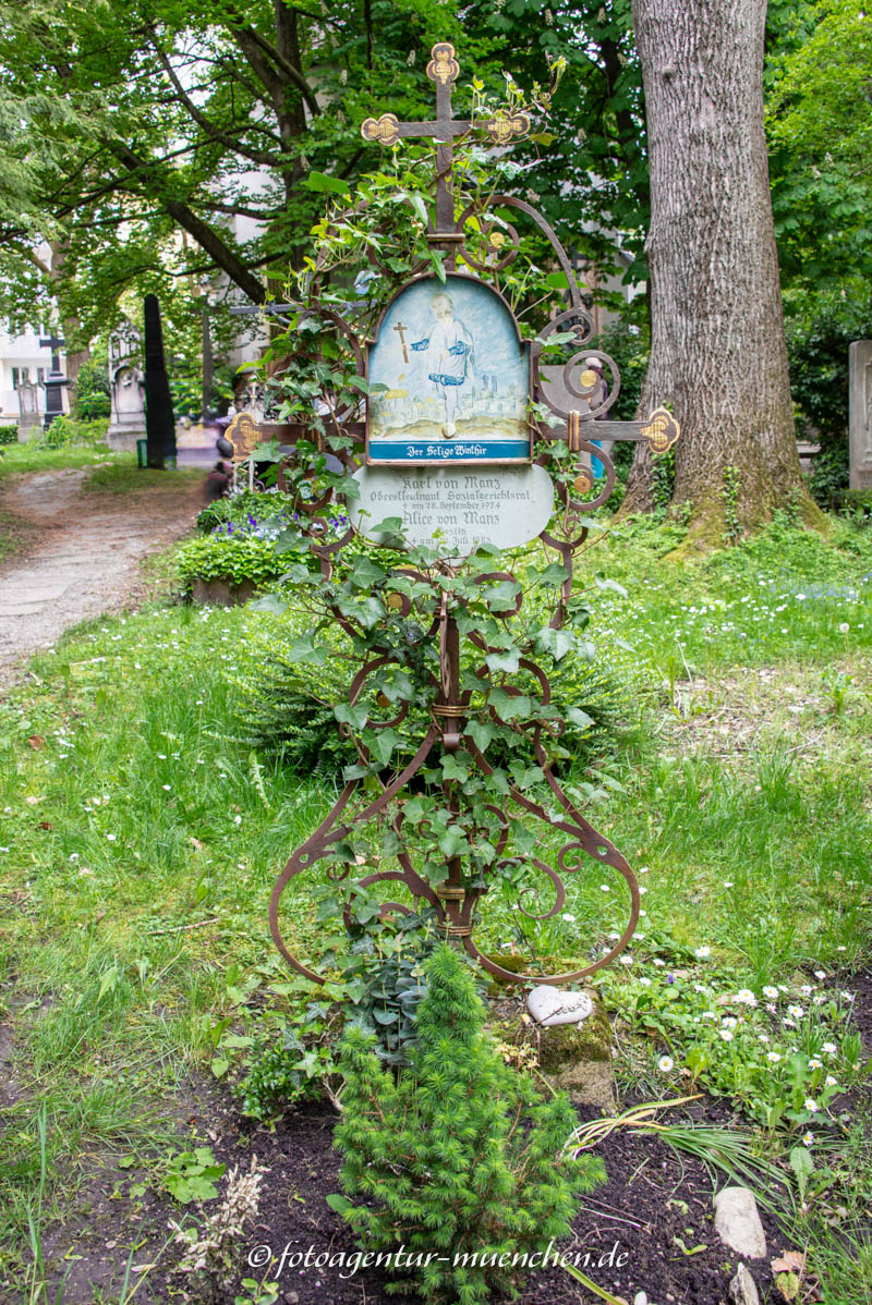Karl von Manz