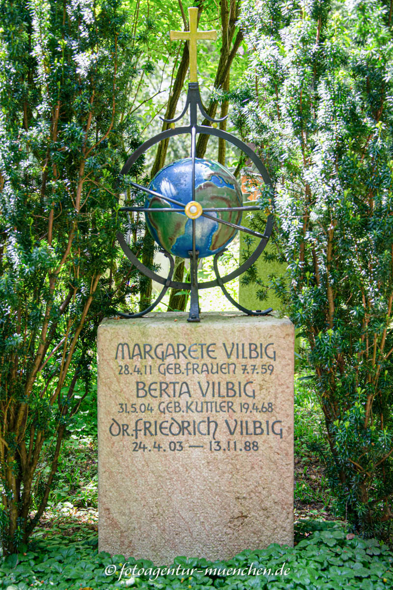 Grab - Friedrich Vilbig