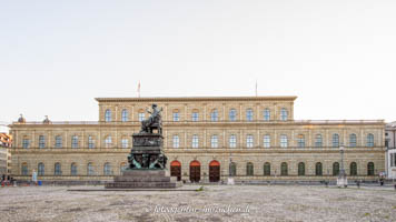 Gerhard Willhalm - Königsbau