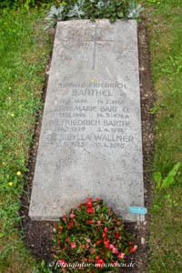 Gerhard Willhalm – Grab - Ludwig Barthel