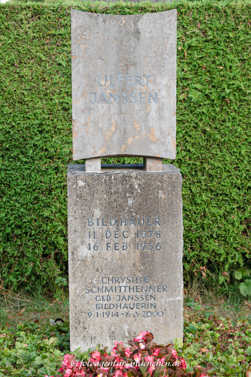 Prof. Ulfert Janssen