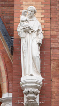 Denkmal: Antonius von Padua - St. Johannes Baptist