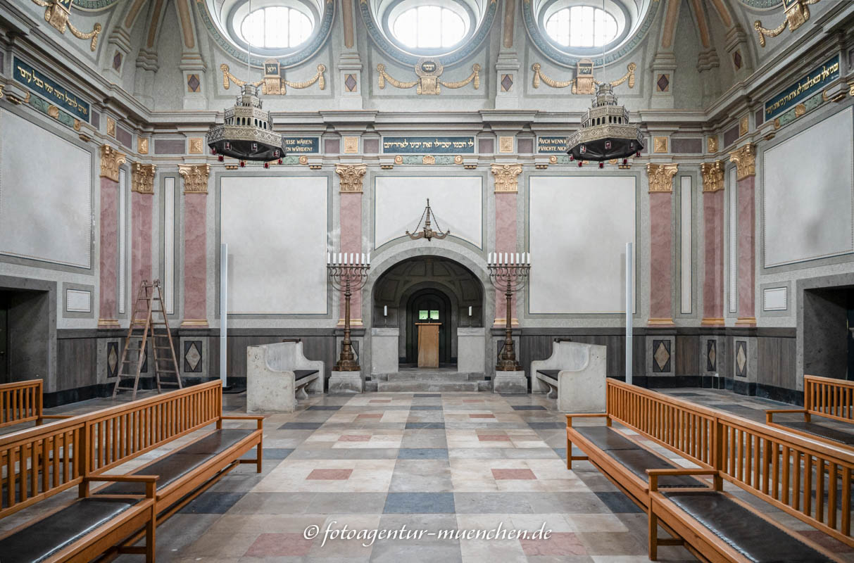 Aussegnungshalle - Neuer Israelitischer Friedhof