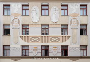 Gerhard Willhalm – Fassade