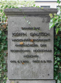 Gerhard Willhalm – Grab - Joseph Gautsch