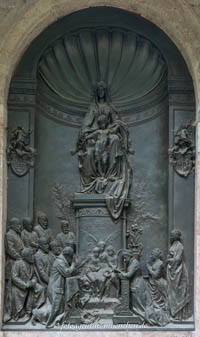 Bronzerelief