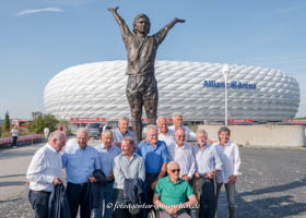 Gerhard Willhalm – Enthüllung des Gerd Müller Denkmals