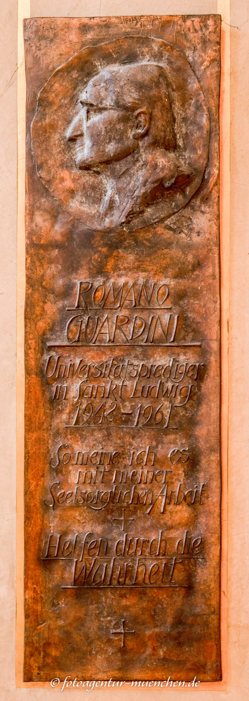 Gedenktafel - Romano Guardini - Faller Max – Denkmal/Kunstwerk in München