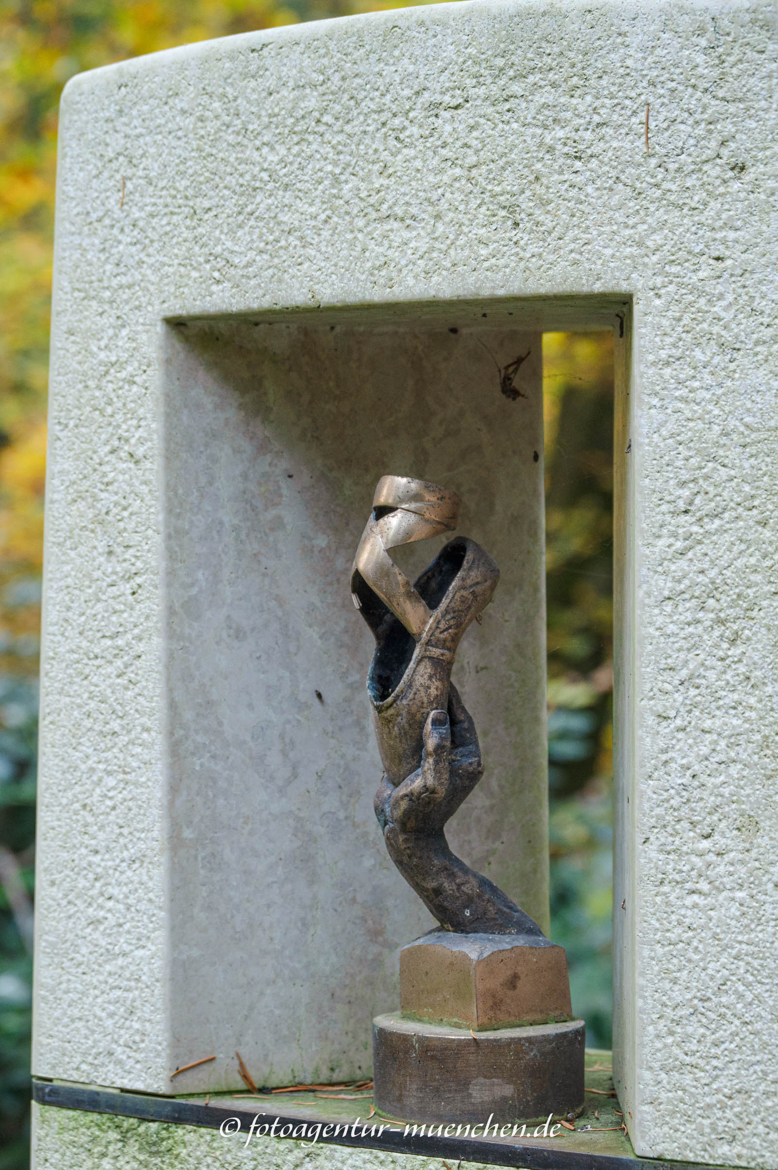 Grab - Konstanze Vernon