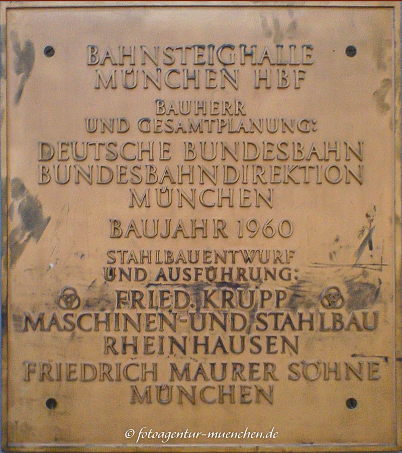 Gedenkhalle - Bahnsteighalle – Denkmal/Kunstwerk in München