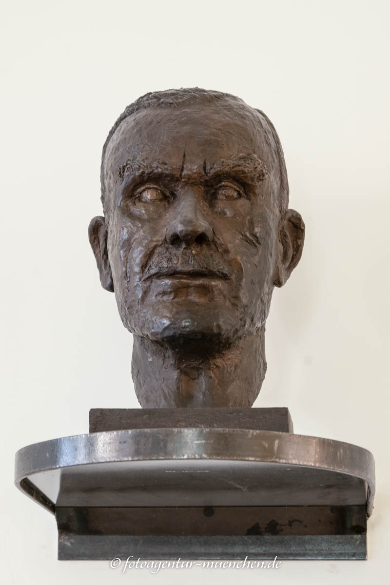 Büste von Thomas Mann - Fischer Gottfried Bermann – Denkmal/Kunstwerk in München