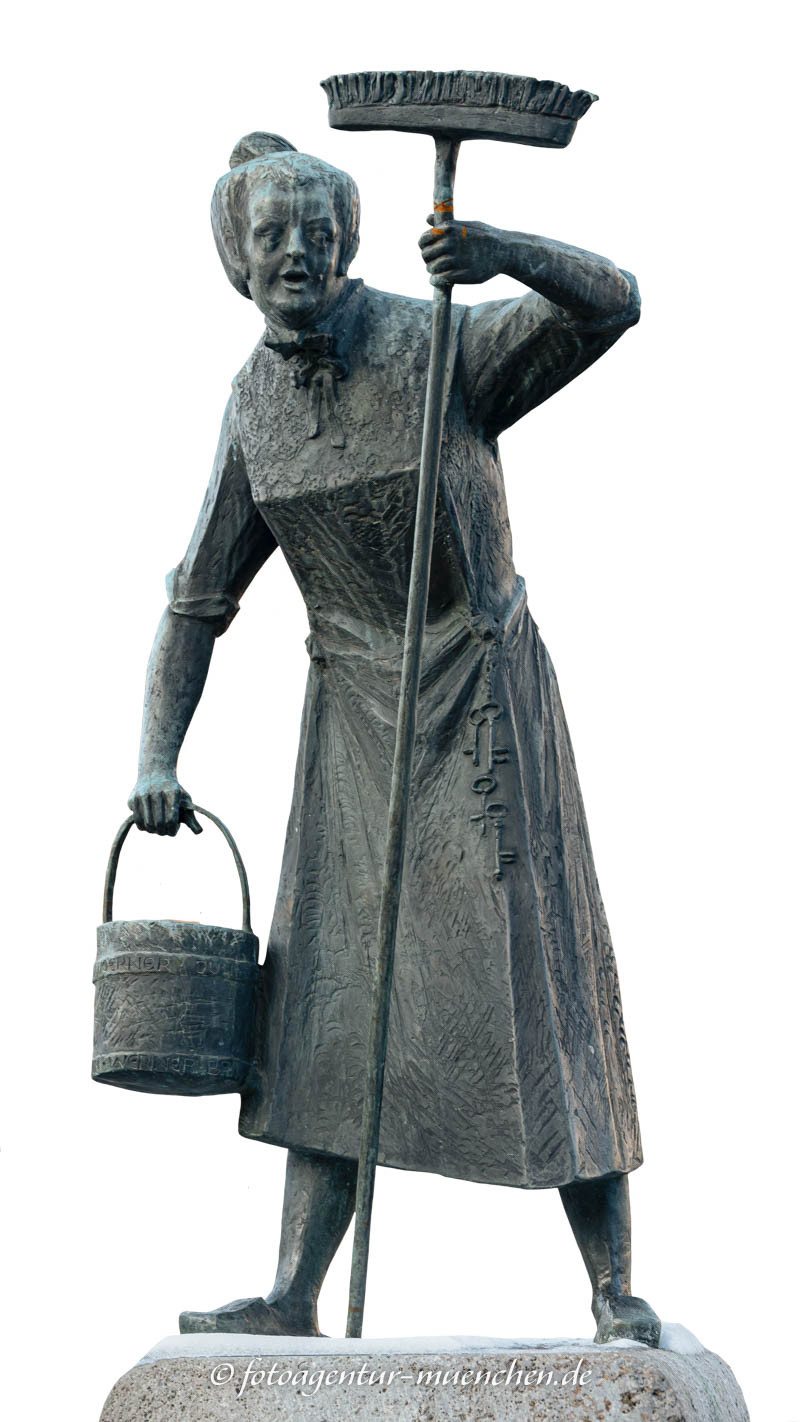 Ida-Schumacher-Brunnen - Neubauer-Woerner Marlene – Denkmal/Kunstwerk in München