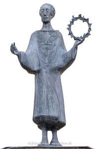 St. Achaz