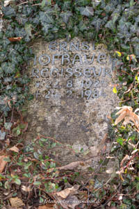 Gerhard Willhalm – Grab - Ernst Hofbauer