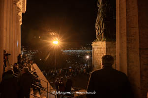 Gerhard Willhalm – Lichterdemo gegen Rechts