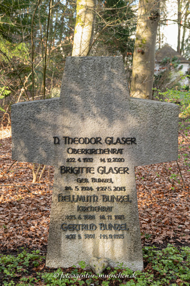 Hellmuth Bunzel