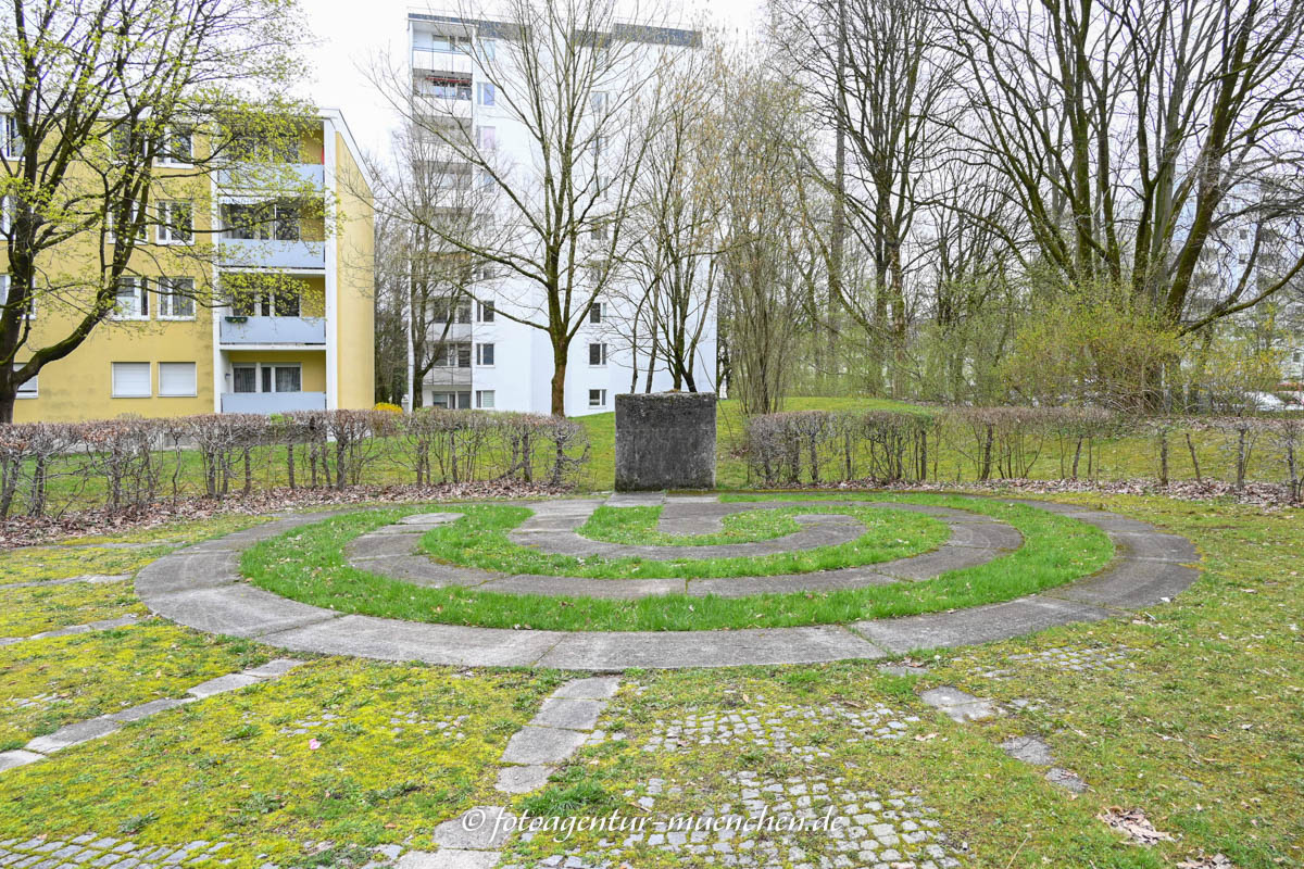 Schlangenbrunnen – Denkmal/Kunstwerk in München