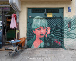 Denkmal „Barbara Valentin“ in München