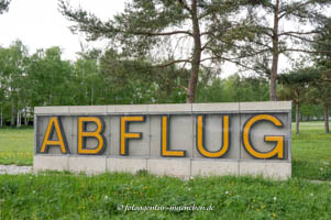 Denkmal: Abflug