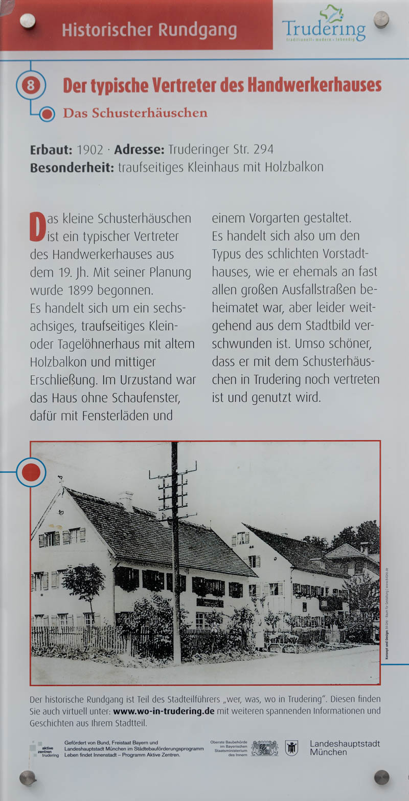 Der typische Vertreter des Handwerkerhauses – Denkmal/Kunstwerk in München