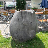 Zwei Bären in Feldbergstraße, München