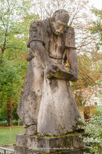 Gerberstatue in Waldeckstraße, München
