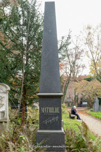 Gerhard Willhalm – Grab - Mathilde von König