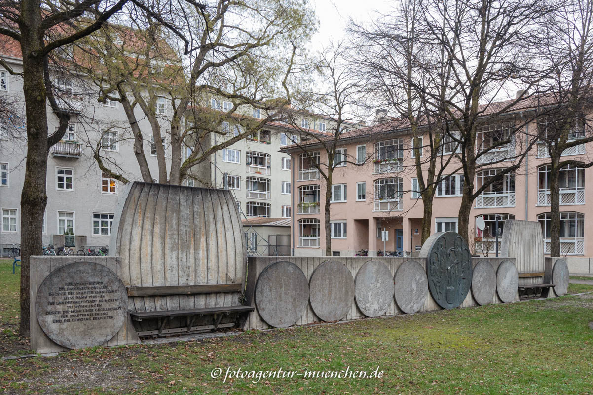 Fassfabrik Drexler – Denkmal/Kunstwerk in München