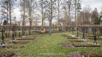 Gerhard Willhalm – Grabanlage - Salesianer Don Bosco