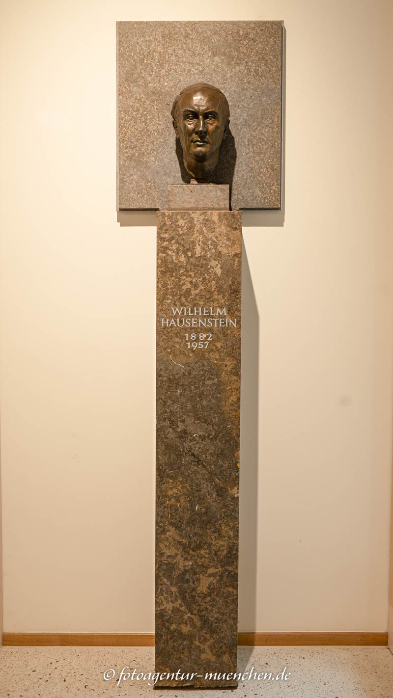 Denkmal - Wilhelm Hausenstein – Denkmal/Kunstwerk in München