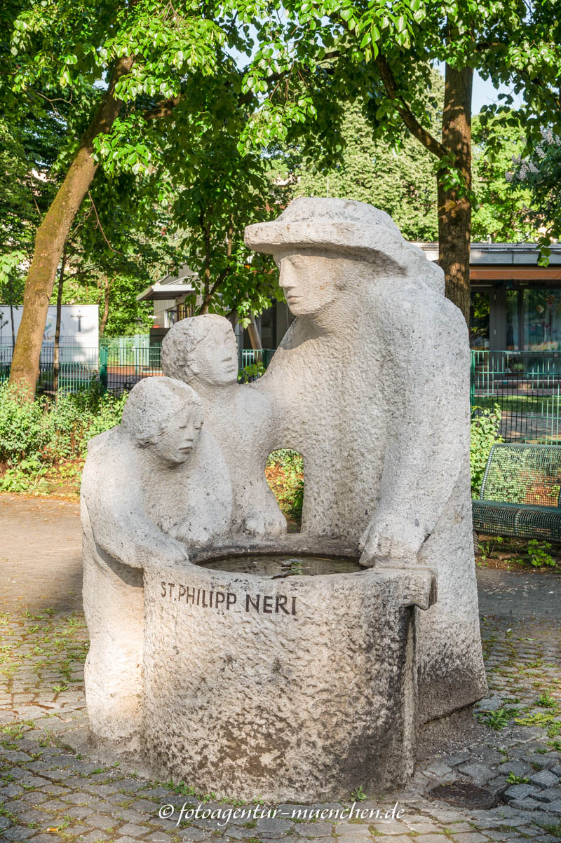 Philipp Neri Brunnen - Kastler Hans – Denkmal/Kunstwerk in München