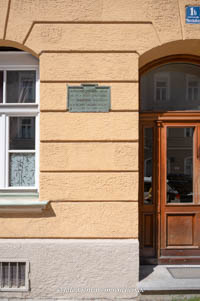 Gerhard Willhalm - Gedenktafel - Katholisches Jugendheim