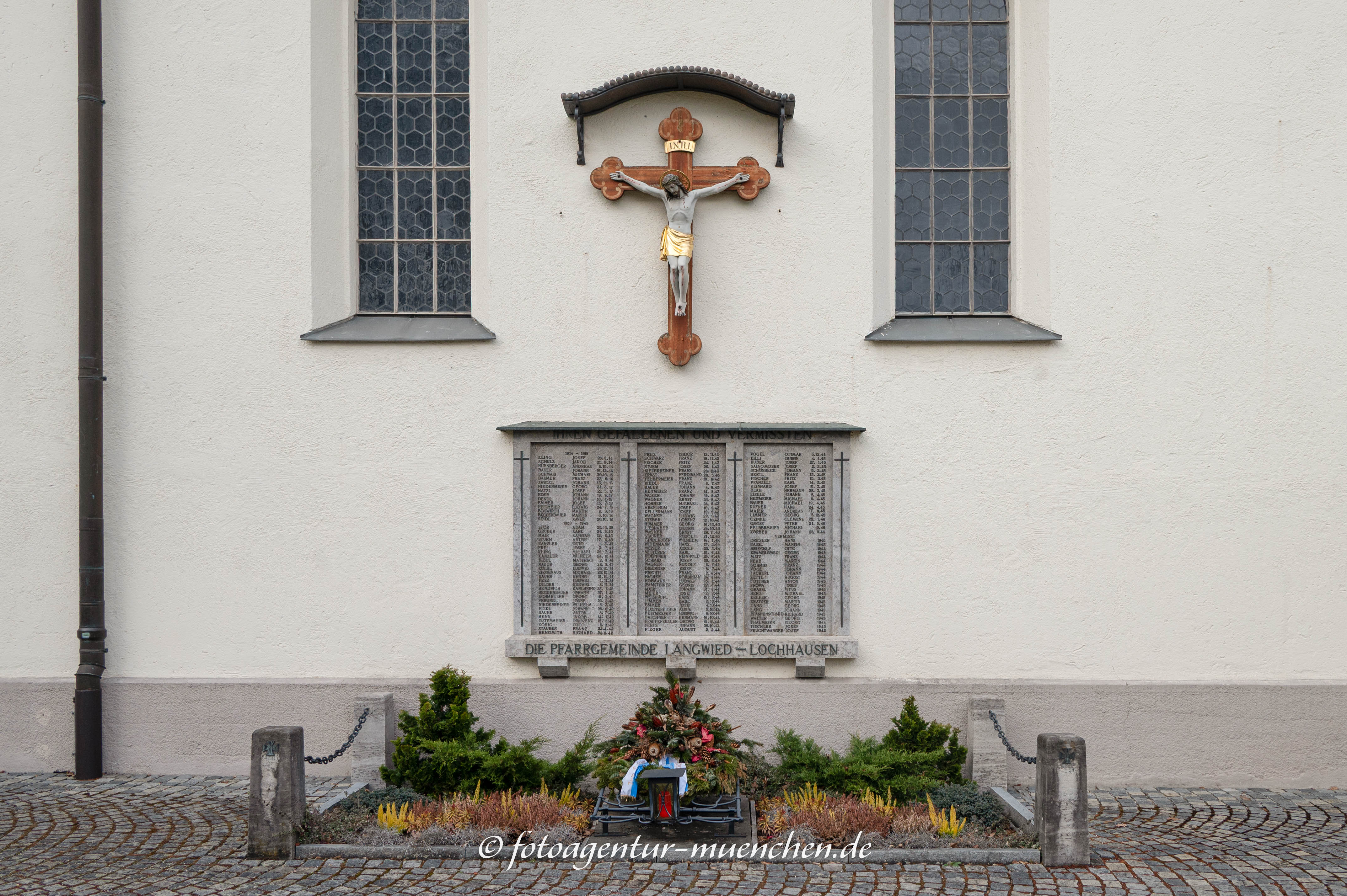 Kriegerdenkmal Lochhausen
