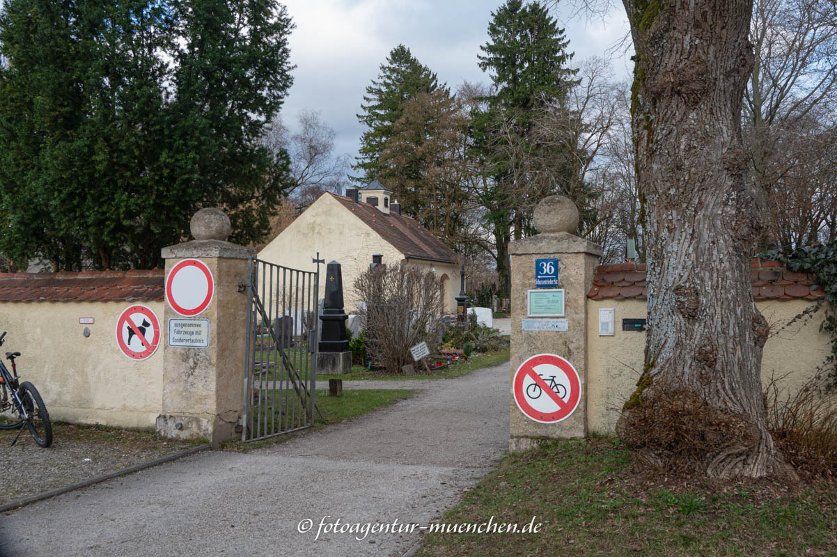 Friedhof Lochhausen