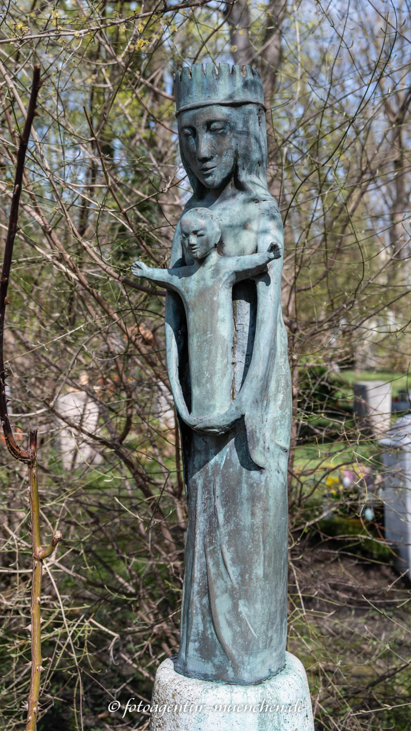 Maria mit Kind