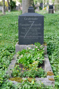 Grab von Franz Gessele